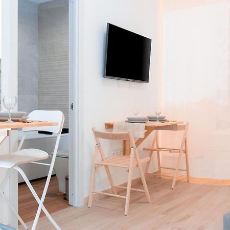 Acogedor Estudio En Triana Con Jacuzzi Y Wifi Seville Ngoại thất bức ảnh